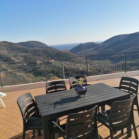 Casa Di Anna Bed & Breakfast Tovo San Giacomo Luaran gambar