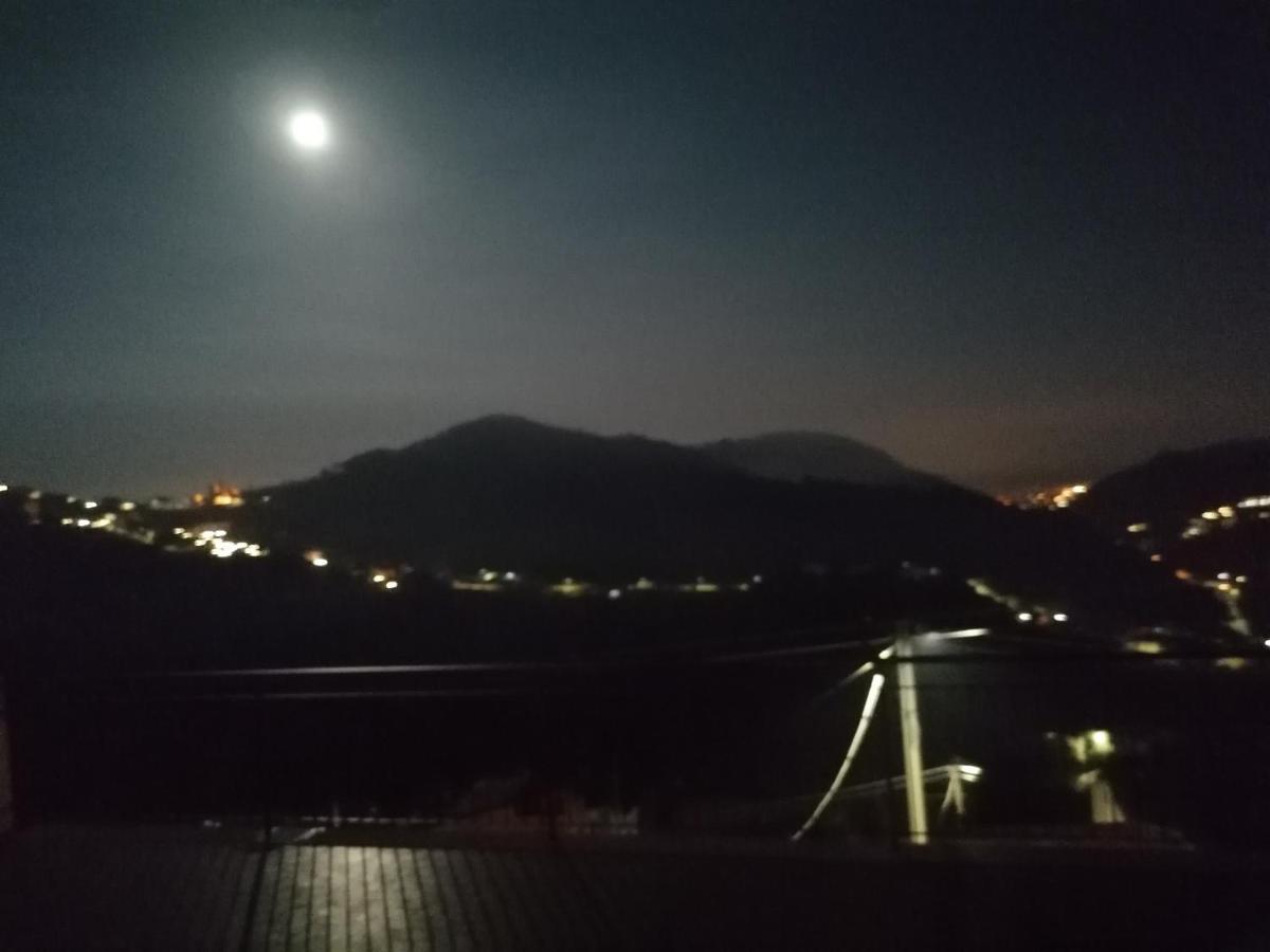 Casa Di Anna Bed & Breakfast Tovo San Giacomo Luaran gambar